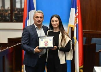 Čačak slavi najbolje: Proglašeni najuspešniji sportisti i sportski radnici za 2023. godinu