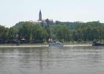 Otkrijte Bačku Palanku: Komadić raja u srcu Vojvodine