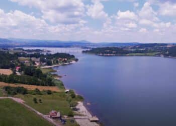 Gružansko jezero: Vaš sledeći avanturistički beg u prirodu