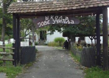 Škola učitelja Jove: Svetionik znanja na Staroj planini