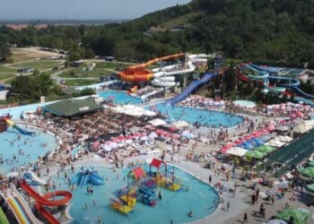 Savršeno letovanje u Akva parku Jagodina: Raj za sva čula