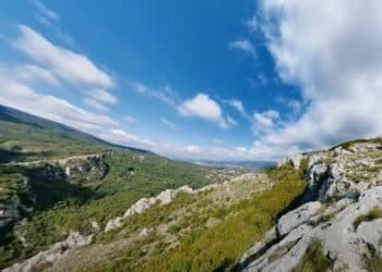 Adrenalinski raj koji će vam oduzeti dah: Jelašnička klisura