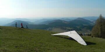 Nebeski pogled na lepote Srbije: Paraglajding na Suvoboru