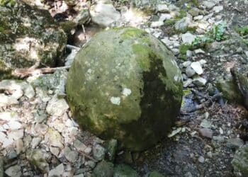 Kamene kugle na Povlenu: Fenomen koji fascinira i leči
