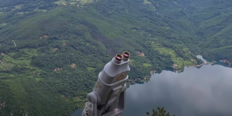 Pogled sa Banjske stene: Priroda u svom najlepšem izdanju