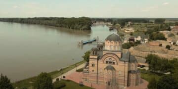 Duhovni centar Apatina: Hram Sabor Svetih apostola