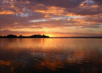 Uživajte u jesenjoj harmoniji na Palićkom jezeru