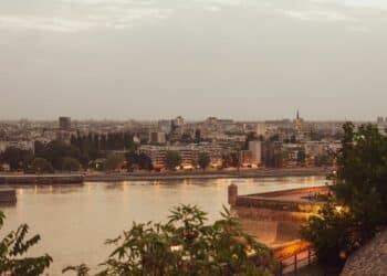 Šetnja kroz istoriju Novog Sada: Trg slobode i njegovi arhitektonski dragulji