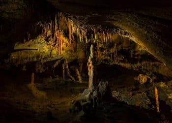 Skriveno blago Zviških planina: otkrijte Dubočku pećinu