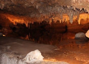 Skriveno blago Zviških planina: otkrijte Dubočku pećinu