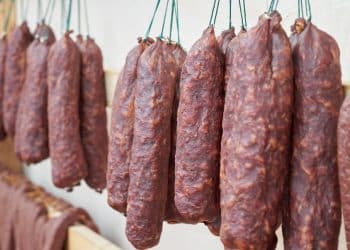 Gastronomski praznik u Šidu: Sremska kobasicijada 8.februara okuplja ljubitelje tradicije i ukusa