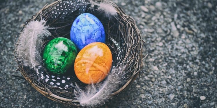 Mokrin – selo u bojama vaskršnje radosti: Sutra finale u kuckanju vaskršnjim jajima