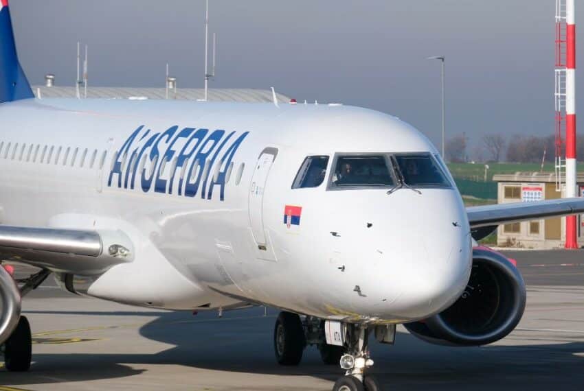 Još jedan avion u bojama Er Srbije: Stigao novi Embraer