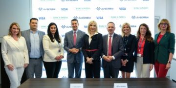 Er Srbija i Banca Intesa pretvaraju svaku kupovinu u novo putovanje: strateško partnerstvo i nova co-brand kartica