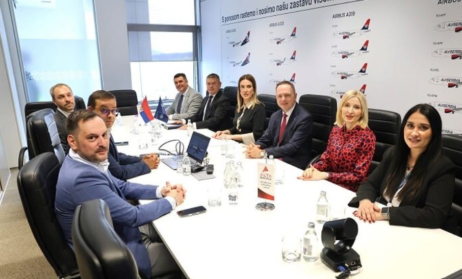 Er Srbija i Alta Banka spajaju svakodnevicu i putovanja: Novo strateško partnerstvo i co-brand Elevate kartica